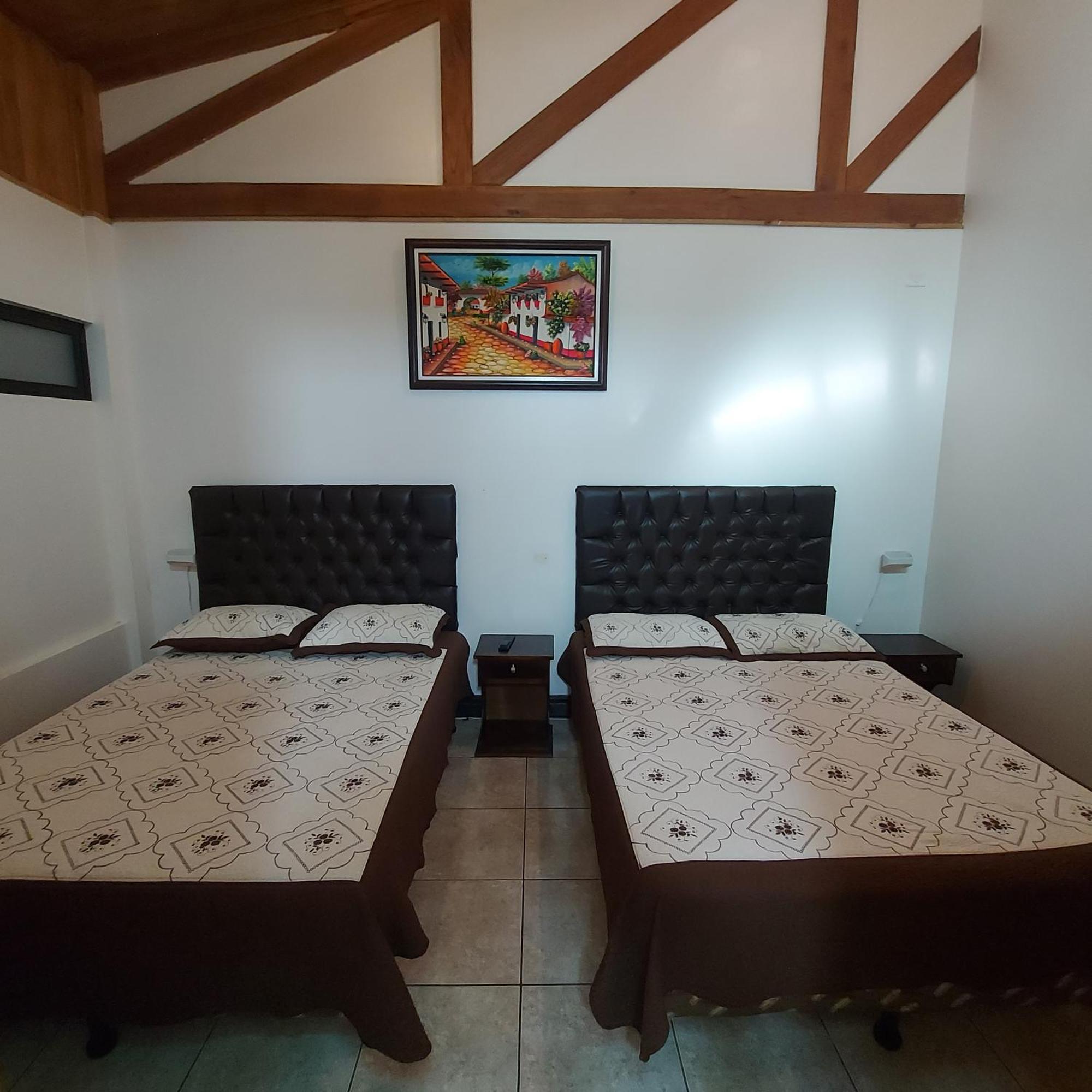 Alisson Hotel Y Restaurant Monteverde Eksteriør bilde